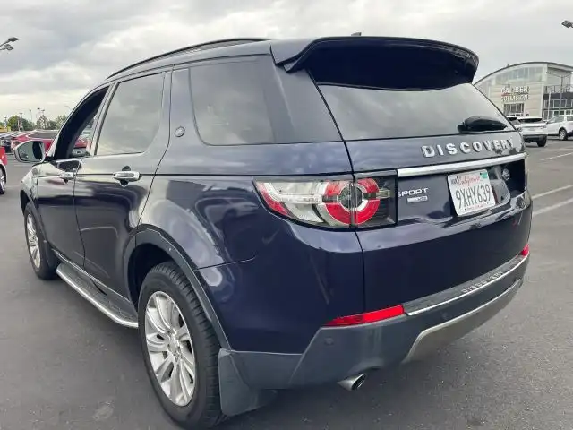 2016 Land Rover Discovery Sport 2.0 SE's photo