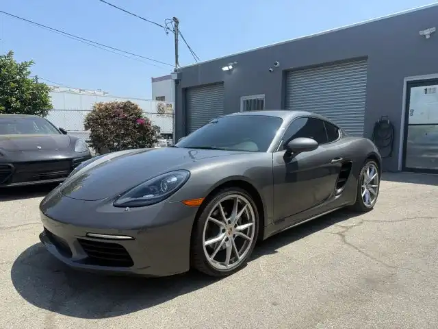 2024 Porsche 718 Cayman's photo