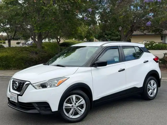 2020 Nissan Kicks 1.6 S's photo