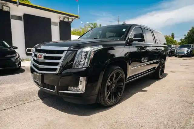 2019 Cadillac Escalade ESV Premium Luxury 2WD's photo