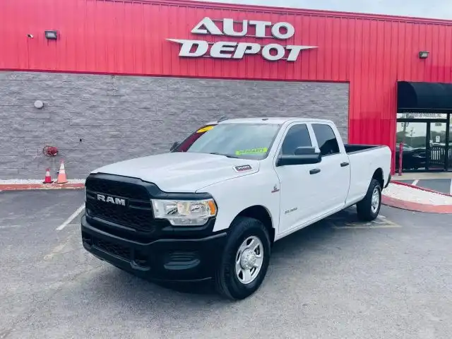2022 RAM 3500 Tradesman Crew Cab LWB's photo