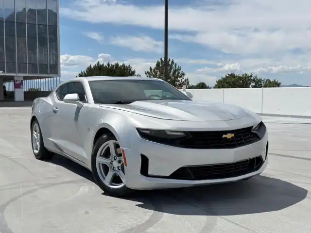 2019 Chevrolet Camaro 2.0 1LT's photo