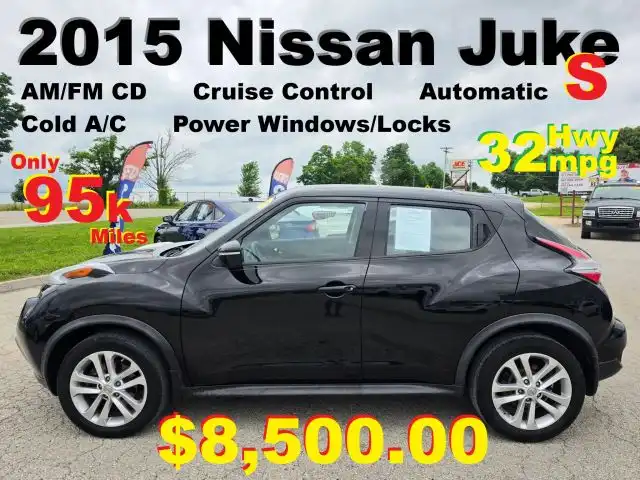 2015 Nissan Juke S FWD CVT's photo