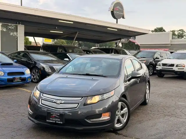 2013 Chevrolet Volt Base's photo