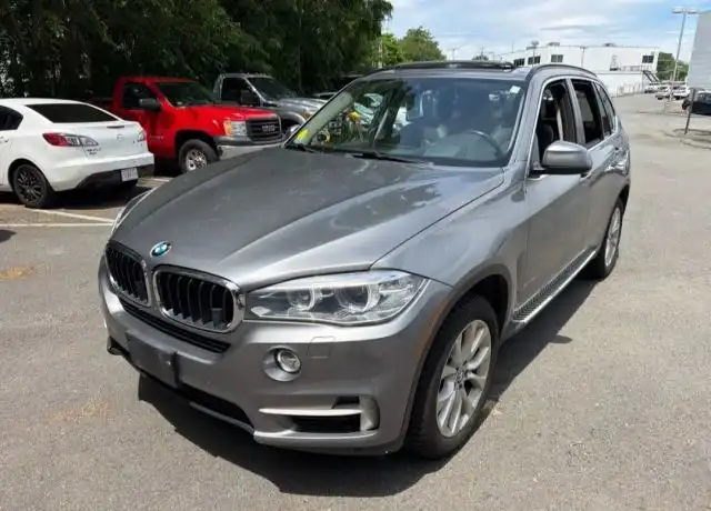 2016 BMW X5 xDrive35i's photo