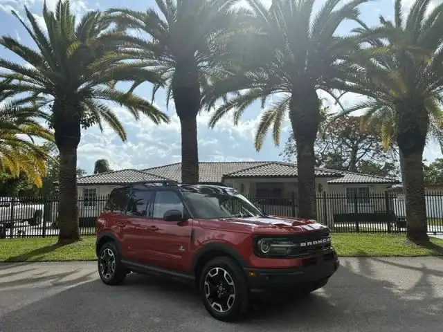 2024 Ford Bronco Sport Outer Banks 4X4's photo