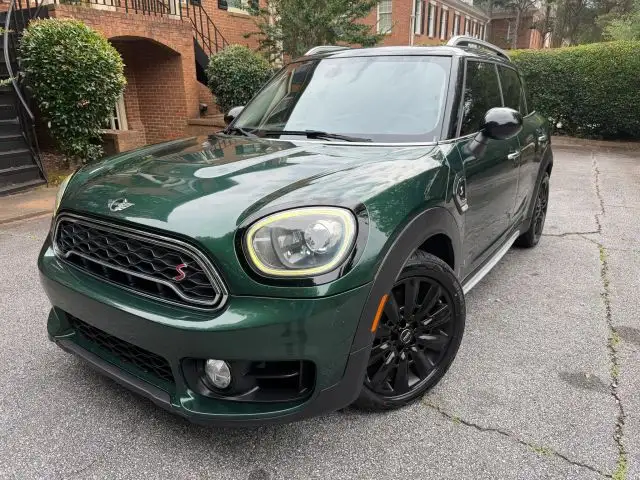 2018 MINI Countryman Cooper S's photo
