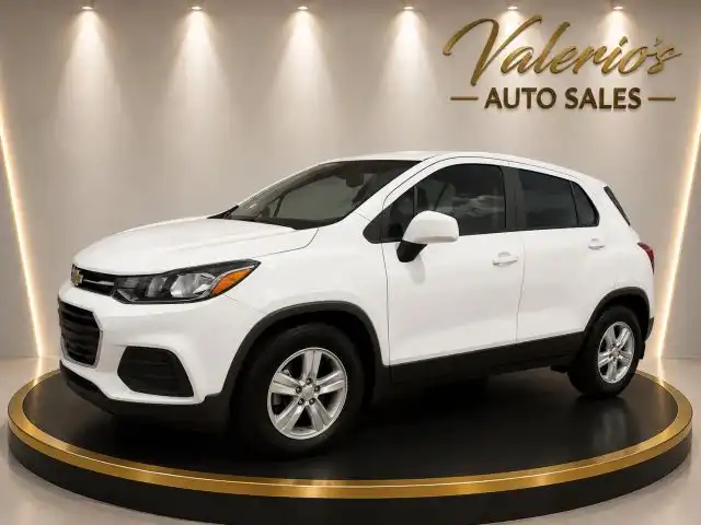2020 Chevrolet Trax LS's photo