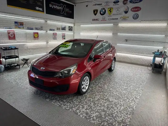 2013 Kia Rio LX AT's photo