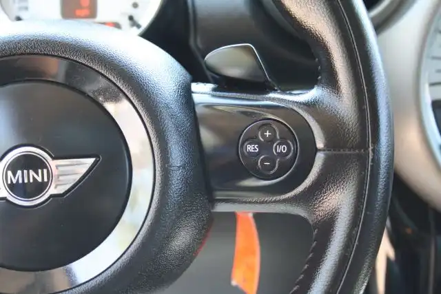 2011 MINI Countryman Countryman S's photo