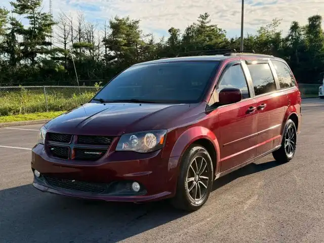 2017 Dodge Grand Caravan GT's photo