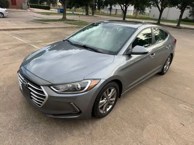 2018 Hyundai Elantra 1.8 Value Edition A/T SULEV's photo