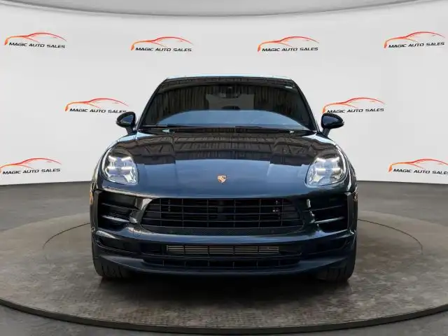 2021 Porsche Macan Base's photo