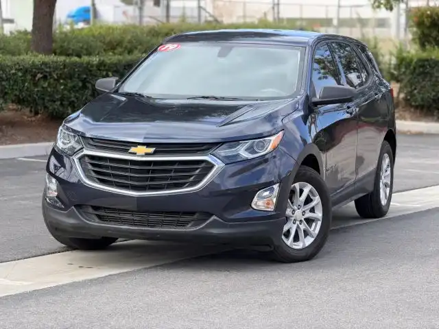 2019 Chevrolet Equinox LS's photo