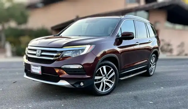 2016 Honda Pilot 4WD Elite's photo