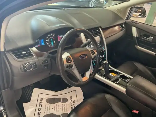2014 Ford Edge Limited's photo