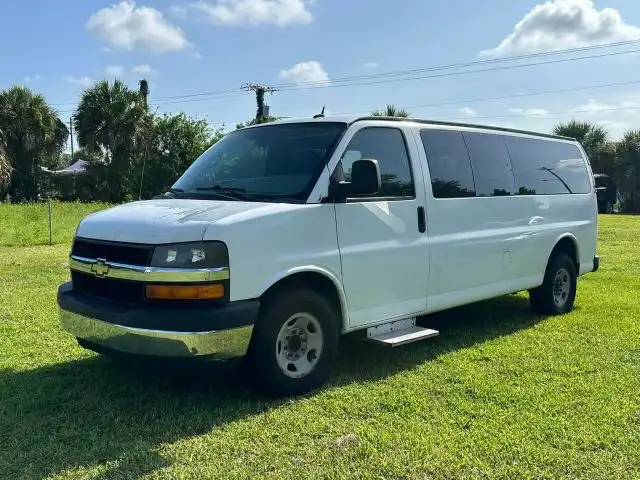 2014 Chevrolet Express 3500 LS Extended's photo