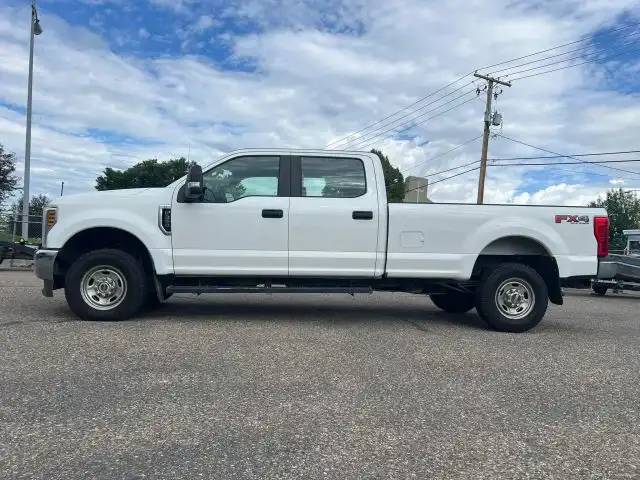2019 Ford F-250 XL 4x4 Crew Cab 8' Box's photo