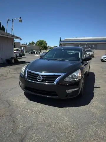 2015 Nissan Altima 2.5 S's photo