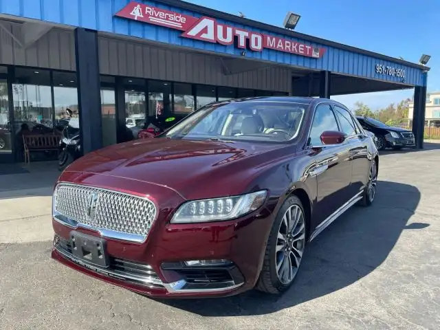 2018 Lincoln Continental Reserve AWD's photo