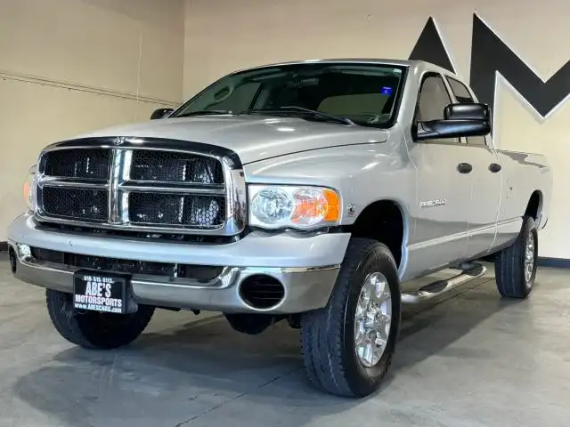2004 Dodge Ram 2500 SLT 4X4 QUAD CAB LWB's photo