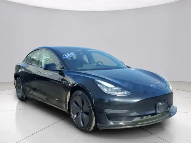 2018 Tesla Model 3 Long Range Dual Motor All-Wheel Drive's photo
