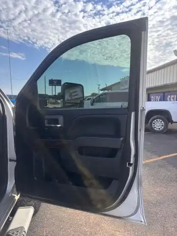 2017 GMC Sierra 4WD Crew Cab Chassis SLE's photo