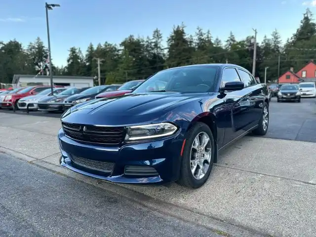 2016 Dodge Charger SE AWD's photo