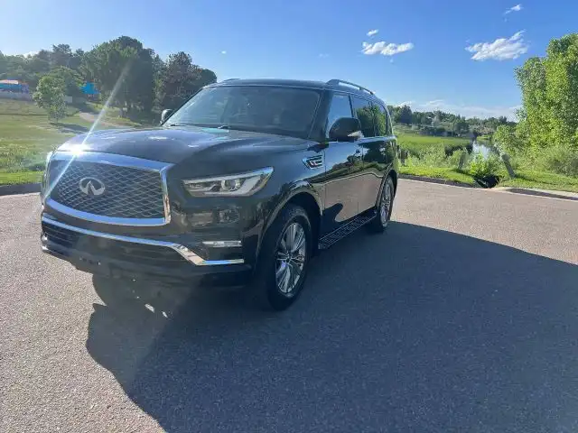 2020 INFINITI QX80's photo