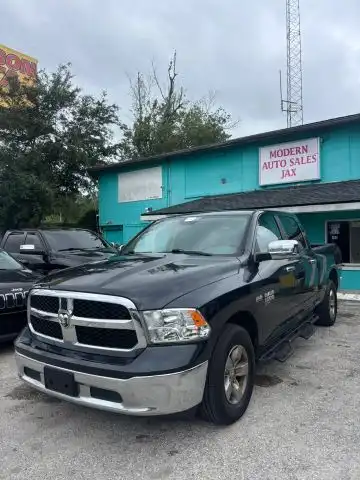 2019 RAM 1500 Classic SLT Crew Cab 6'4's photo