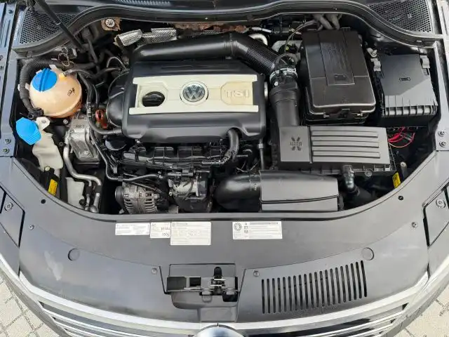 2013 Volkswagen CC Tiptronic R-Line PZEV's photo