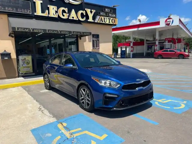 2021 Kia Forte EX AT's photo