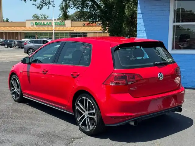 2017 Volkswagen Golf GTI 2.0T Sport 4-door DSG's photo