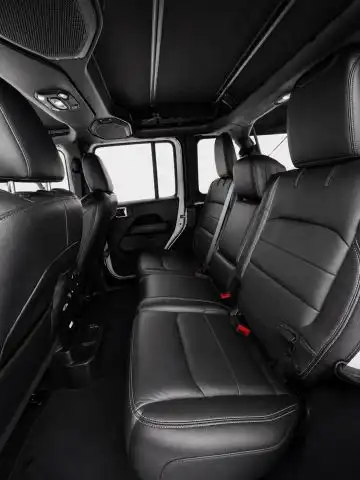 2018 Jeep Wrangler Sahara's photo