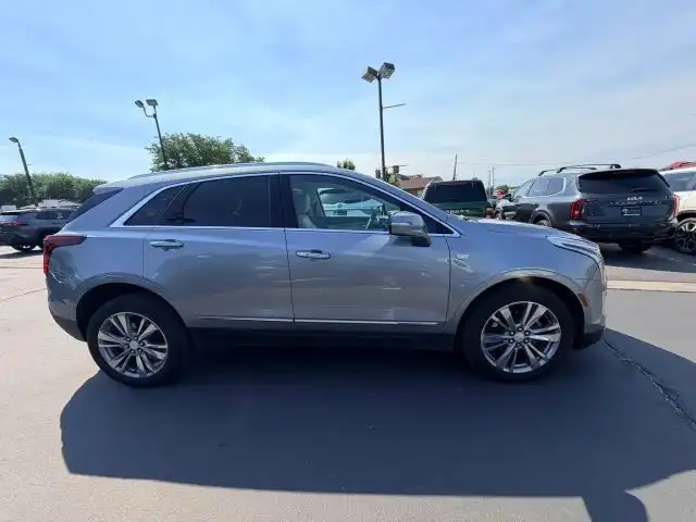 2024 Cadillac XT5 AWD Premium Luxury's photo