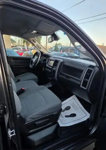 2015 RAM 2500 Tradesman 4X4 Crew Cab SWB's photo