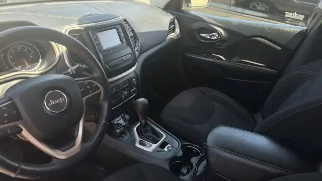2017 Jeep Cherokee Latitude 4X4's photo