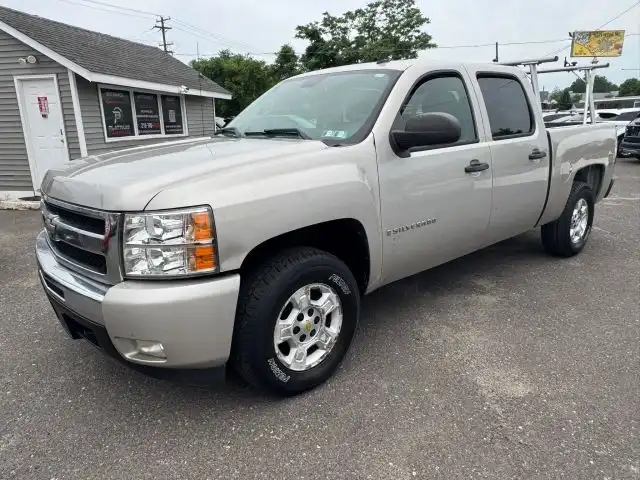 2009 Chevrolet Silverado 1500 1LT 4X4 Crew Cab's photo
