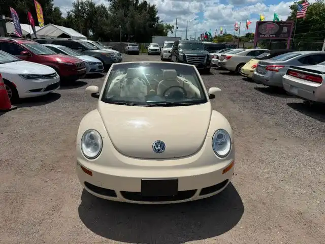 2006 Volkswagen Beetle 2.5 6AT's photo