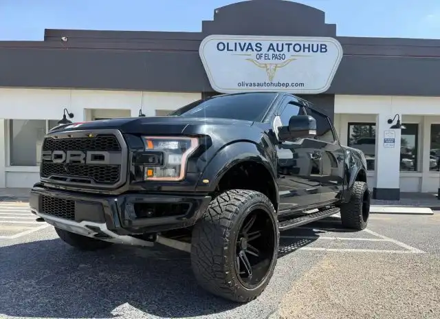 2017 Ford F-150 Raptor 4x4 SuperCrew 5-1/2 Box's photo
