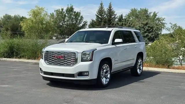 2019 GMC Yukon Denali's photo