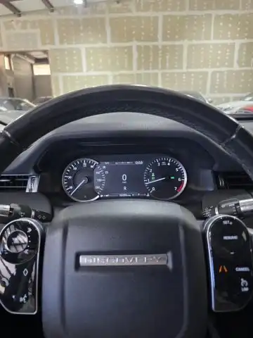 2020 Land Rover Discovery Sport 2.0's photo