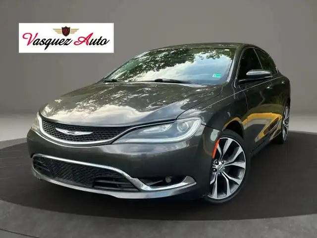 2015 Chrysler 200 C's photo