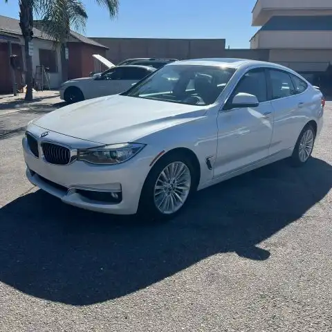 2015 BMW 3 Series 328i xDrive Gran Turismo Luxury Li SULEV's photo