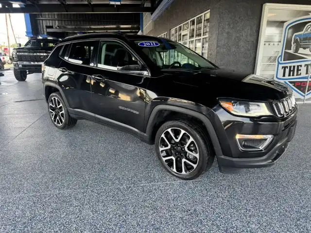2021 Jeep Compass Limited 4X4's photo