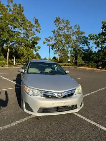 2012 Toyota Camry 2.5 Auto LE's photo