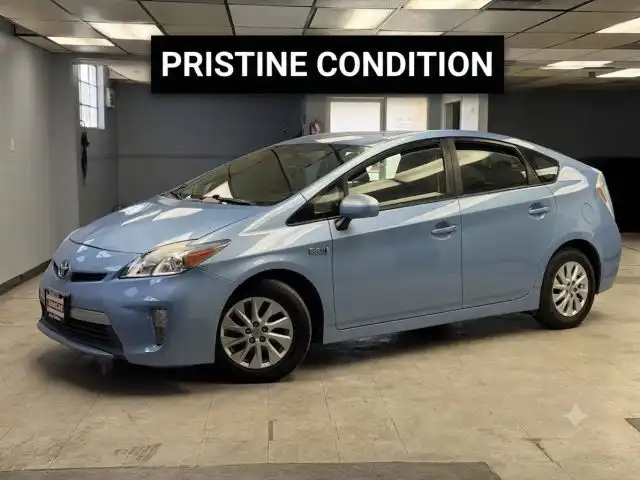 2012 Toyota Prius Base's photo