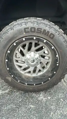 2015 Chevrolet Silverado 1500 High Country Crew Cab Short Box's photo