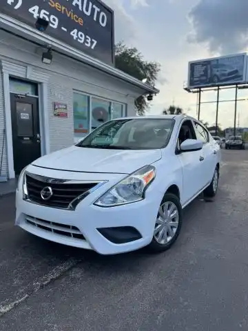 2019 Nissan Versa 1.6 S Plus CVT's photo