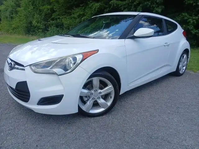2014 Hyundai Veloster 1.6 EcoShift Dual Clutch Transmission's photo